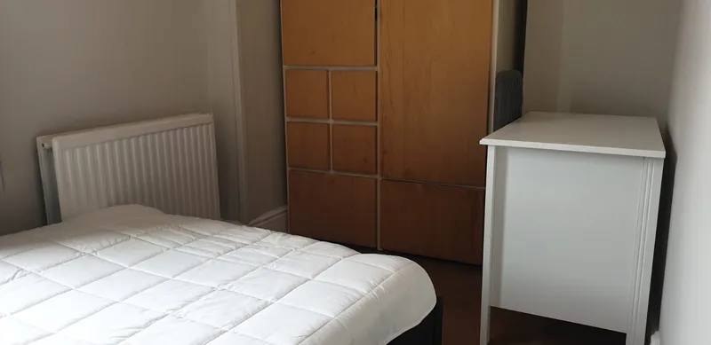 4 Bed // 2 Bath // Student House // Aug 2026 - Image 13